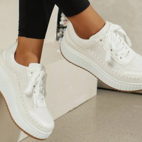 New Autumn/Winter Fashionable Comfortable Platform Thick Sole Outdoor Sneakers - Picture 4 of 6